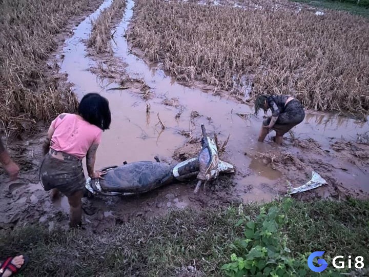 Giải mã giấc mơ ngã xuống nước giúp chủ mơ nắm được tương lai