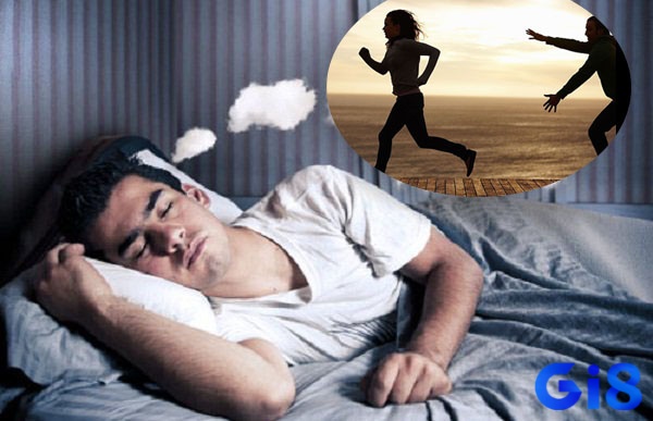 Chiêm bao thấy bị rượt đuổi giải mã dựa trên bối cảnh rõ nét