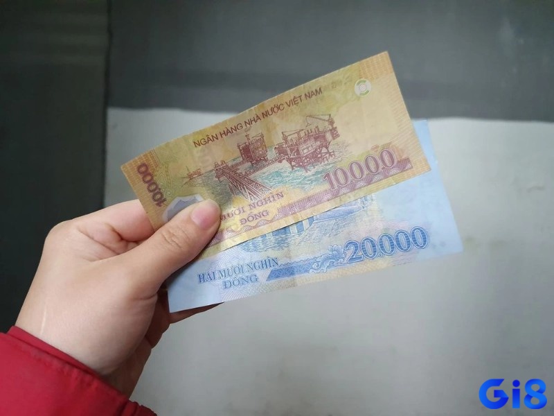 Chiêm bao thấy người ta cho tiền giúp chủ mơ phát lộc