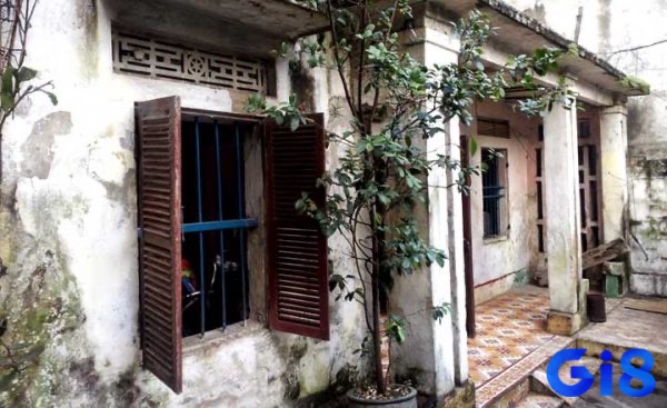 Mơ bán hàng nhà cũ nát cho thấy những áp lực về kinh tế và công việc sắp tới