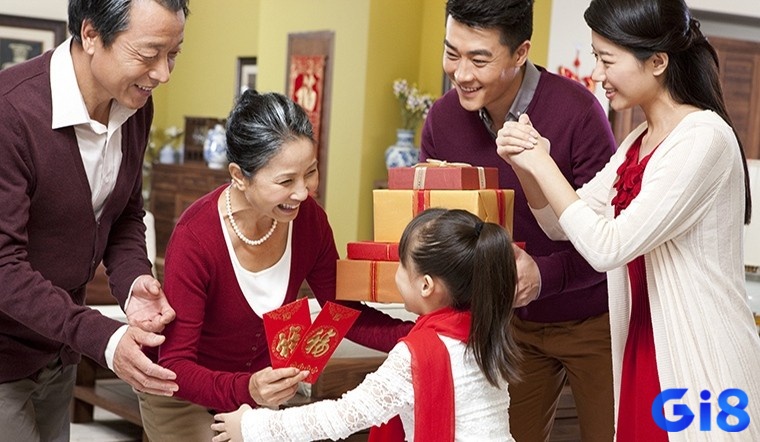 Mơ thấy lì xì đánh đề con gì được chuyên gia giải mã theo tình tiết mơ